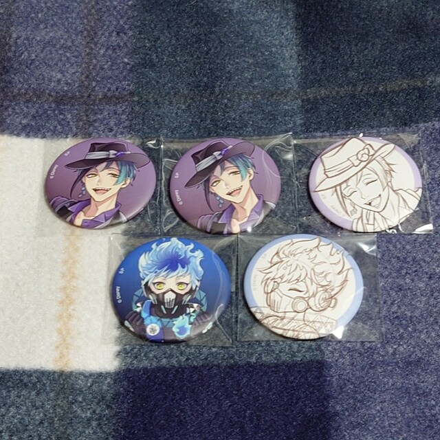ツイステ LN缶 LINEアート コミケ 缶バッジ フロイド