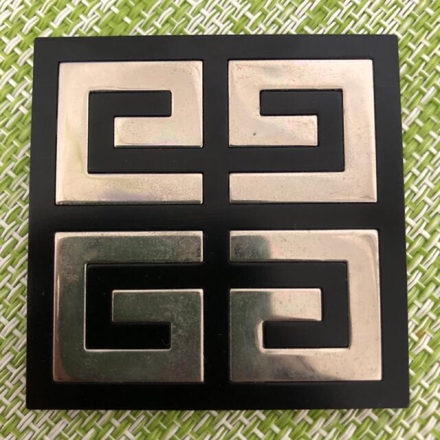 GIVENCHY - ジバンシー GIVENCHY ミラー 鏡の通販 by みーこ's shop