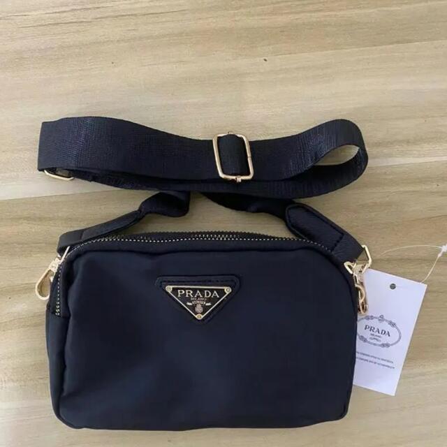 PRADA - PRADA ノベルティ ポーチバッグの通販 by dn's shop｜プラダ