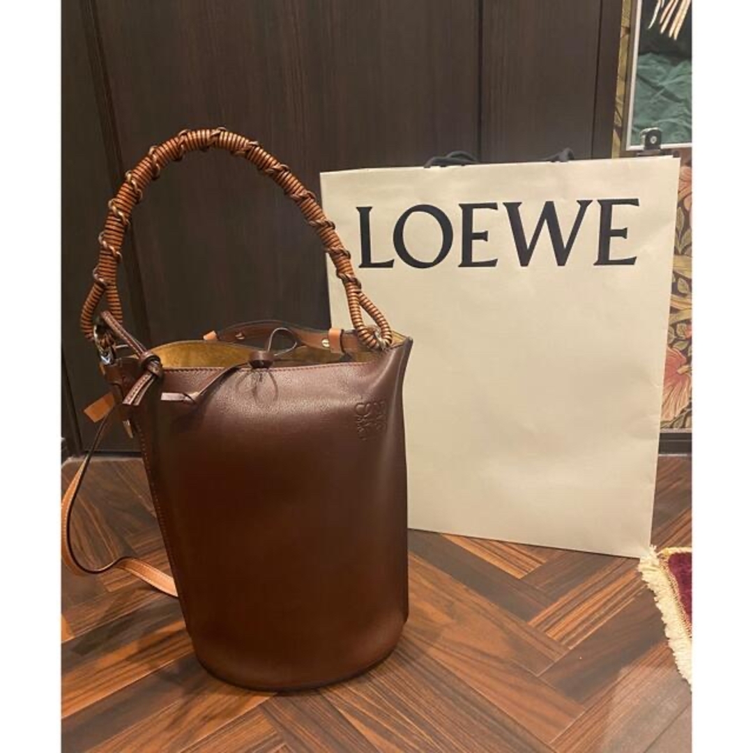 LOEWE - LOEWEロエベ ゲートバケットバケツバックハンドル付き