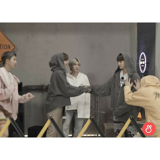 防弾少年団(BTS) - BTS ジョングク ARMYST ZIP-UP HOODY パーカー グク