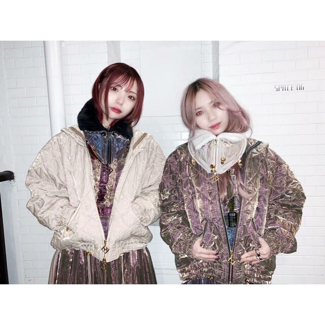 hazama 夜空に駆ける透明彩度のキルティングスヌードの通販 by