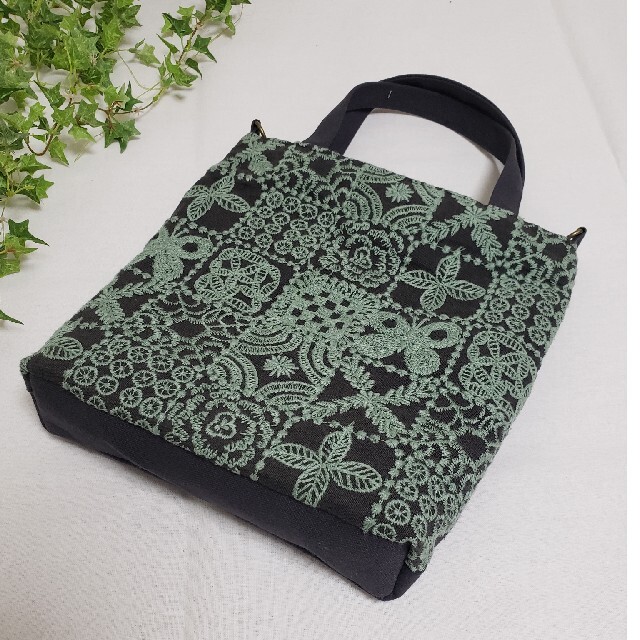 ハンドメイド ファスナー付きトートバッグ ミナペルホネン forest tile