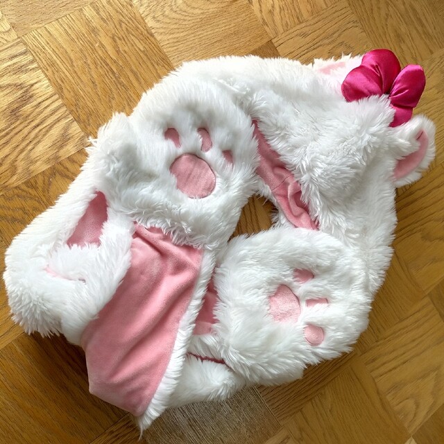 Disney - ❇️【Disney】マリーちゃん 被り物 マフラー 手袋の通販 by