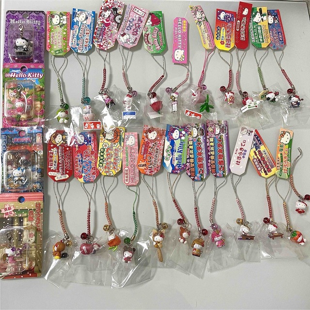希少レアご当地キティキーホルダーストラップハローキティ