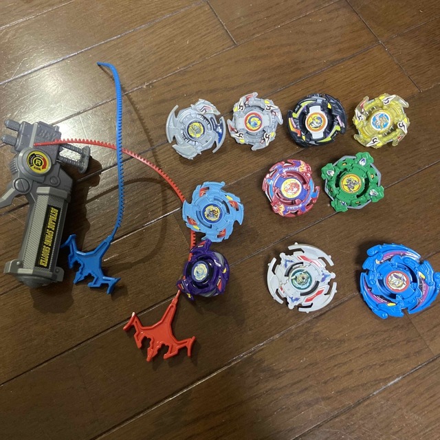 ベイブレード 初代 10個セット ベイブレード 初代 10個セット