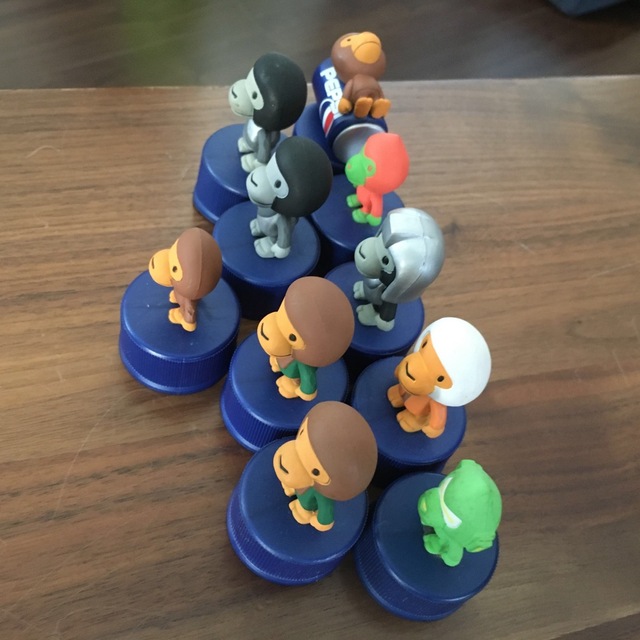 A BATHING APE - APEとペプシのコラボのボトルキャップの通販 by