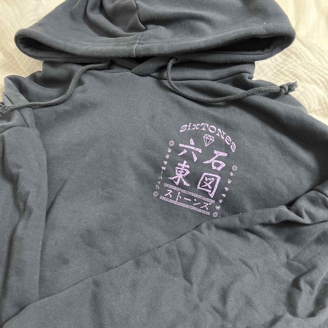 SixTONES - SixTONES パーカーの通販 by ☺︎｜ストーンズならラクマ