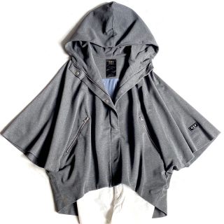 TATRAS（ポンチョ）のフリマアイテム一覧