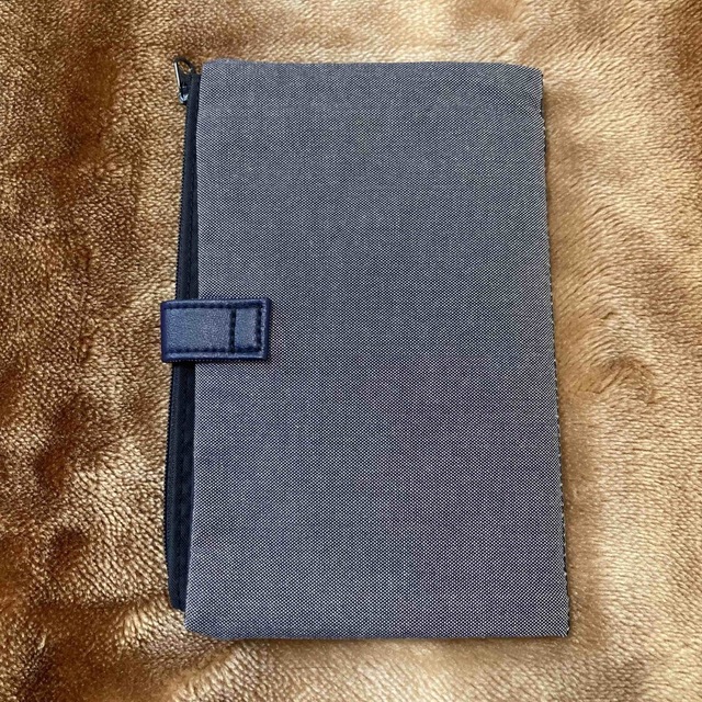 familiar - 【新品 タグ付き】ファミリア マルチポーチの通販 by みな