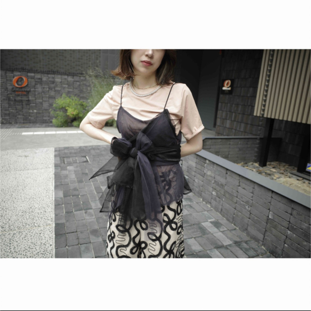 LA BELLE ETUDE 水色 フリルチュールキャミソール｜J1U by LA BELLE LA