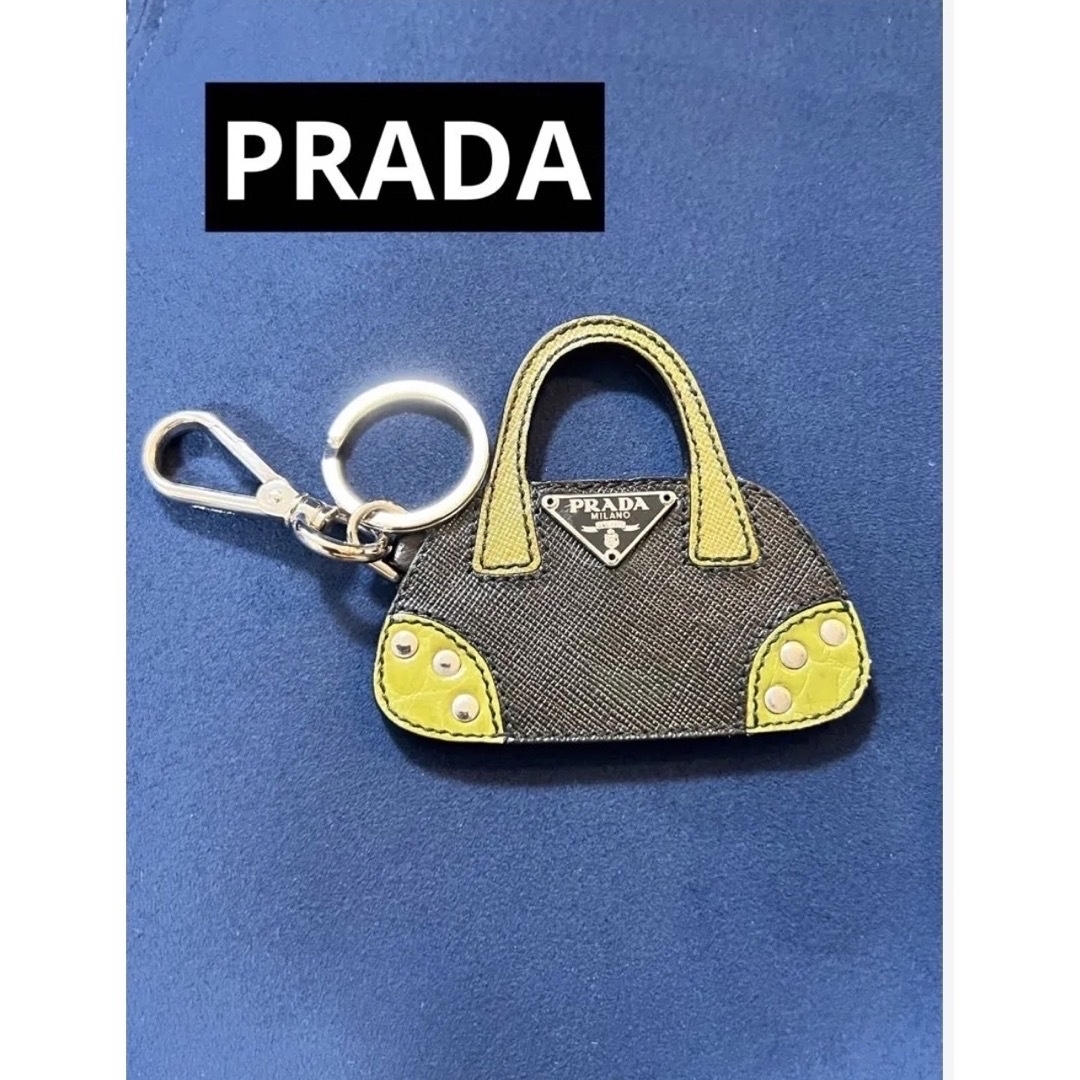 PRADA - 【本日3日限定価格】PRADA トライアングルロゴ バッグモチーフ