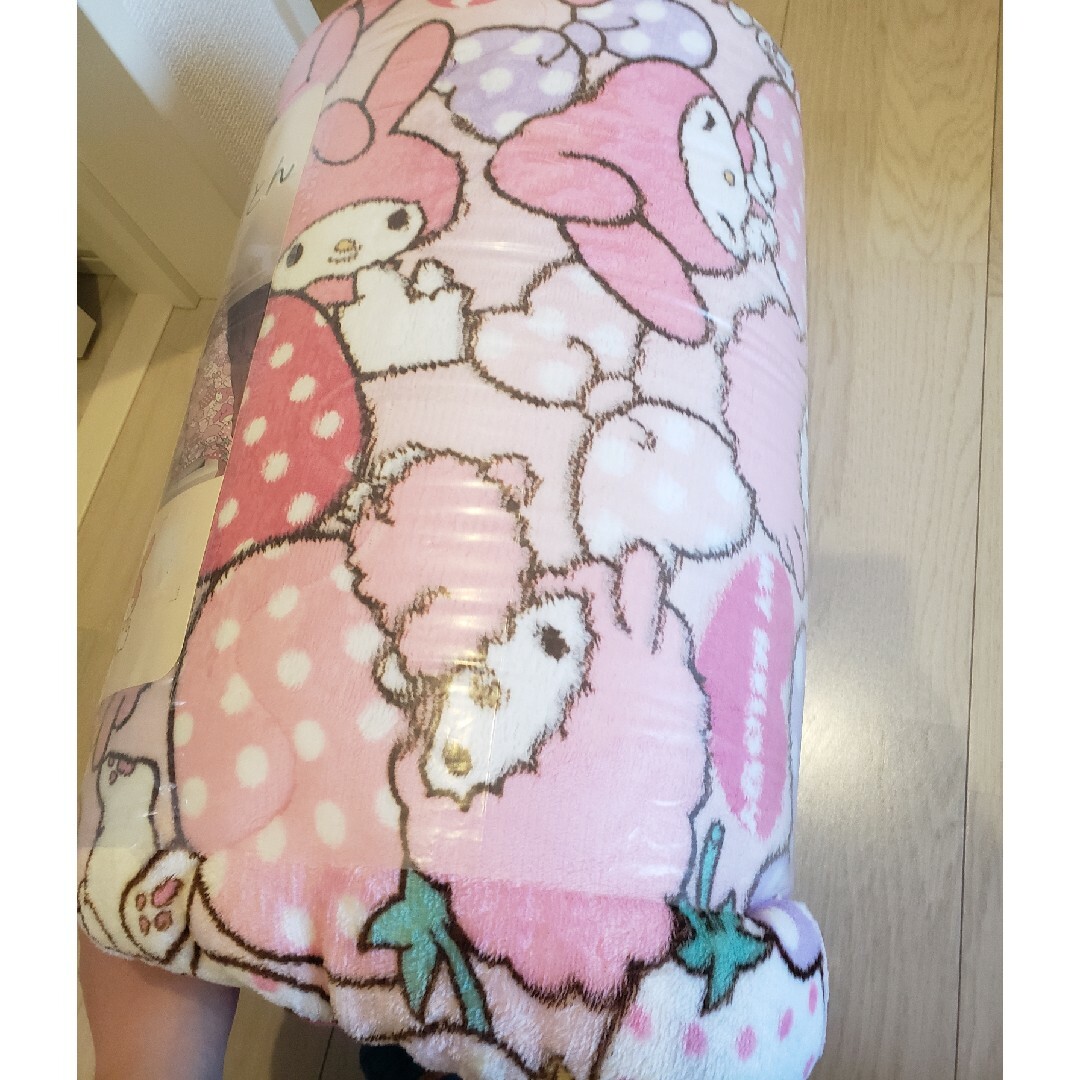 新品マイメロあったか掛け布団