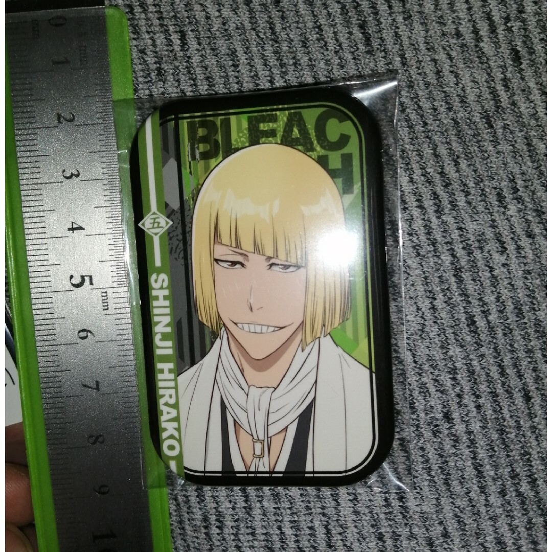 なBLEACH ブリーチ 平子真子 まるかく缶バッジの通販 by たかはに's