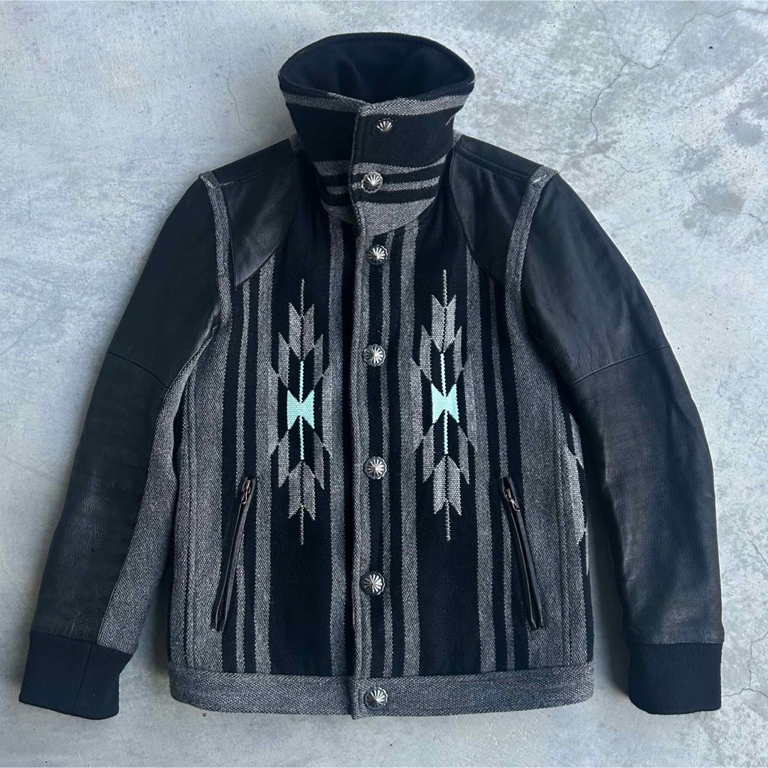 AYUITE - Ayuite ハイネック スタジャン 黒 チマヨ オルテガ