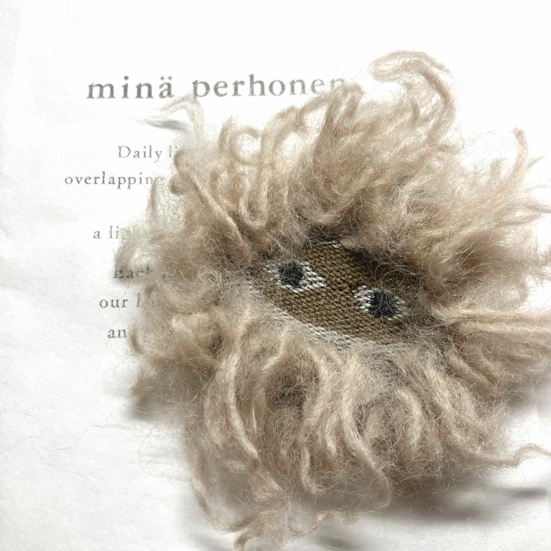 mina perhonen - ミナペルホネン ☆ サンキューベリーバッジ moorii