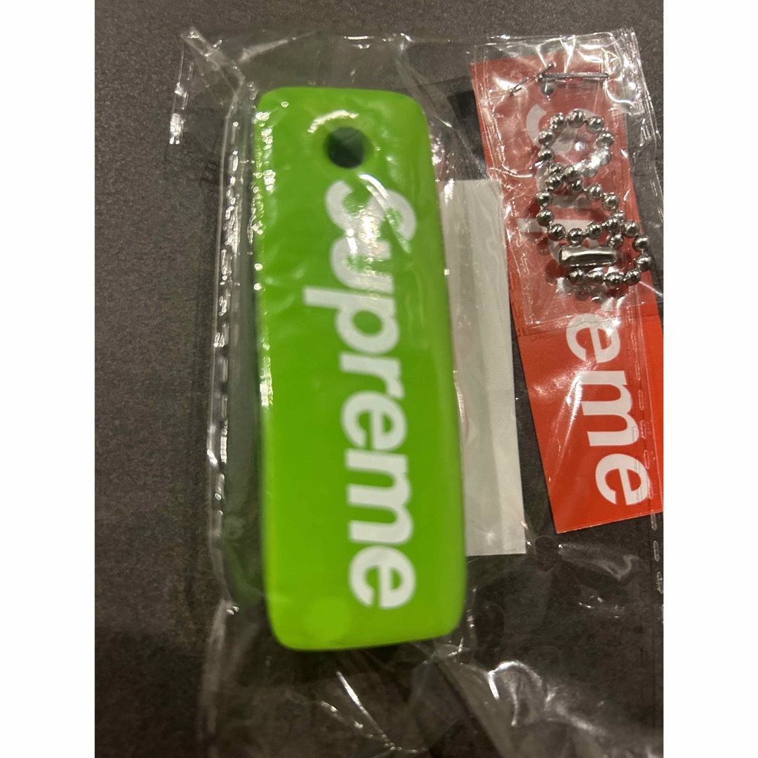 Supreme - Supreme Floating Keychain の通販 by