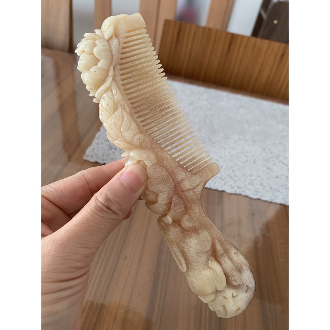 F-154天然高品質羊角うさぎフラワー彫り頭皮マッサージ櫛くし健康を守る