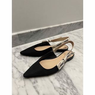 Christian Dior（バレエシューズ）のフリマアイテム一覧