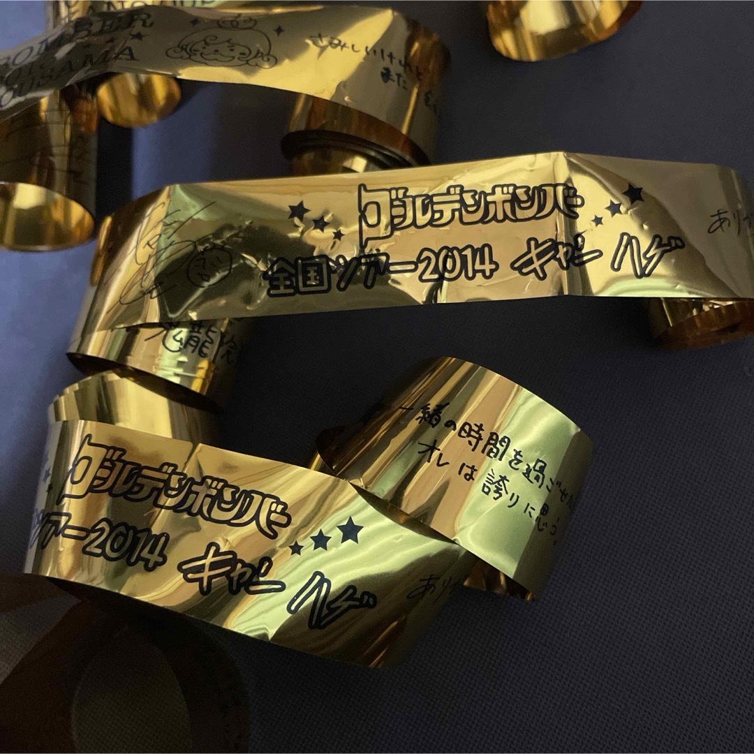 ゴールデンボンバー 金テープの通販 by ray's shop｜ラクマ