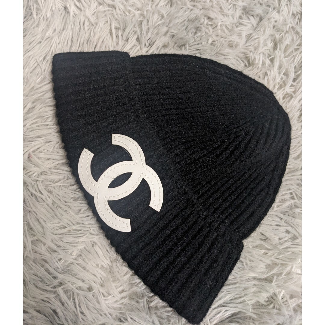 CHANEL - シャネル 海外ノベルティ ニット帽の通販 by ぽよ's shop