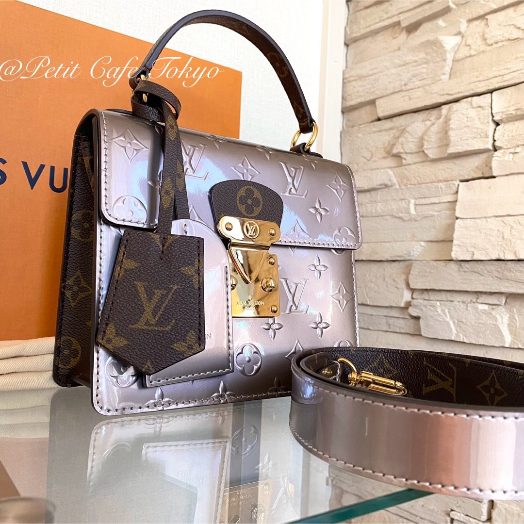 LOUIS VUITTON - 【新品・未使用】ルイヴィトン スプリング ストリート