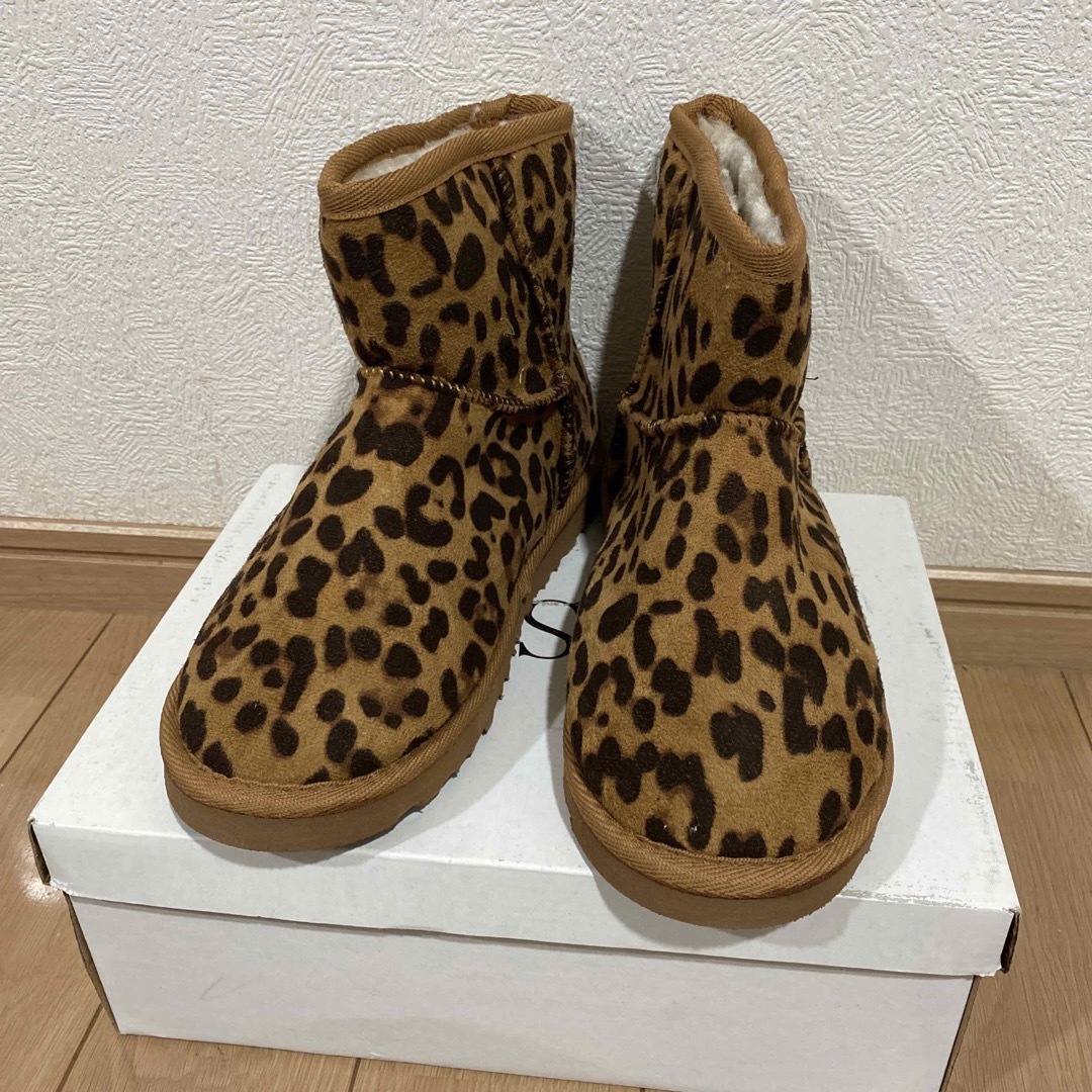 LOWRYS FARM - ヒョウ柄 ムートンブーツ LOWRYS FARM タッセル