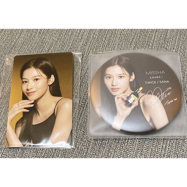 MISSHA - TWICE サナ SANA MISSHA ミシャ カンバッチミラー トレカの