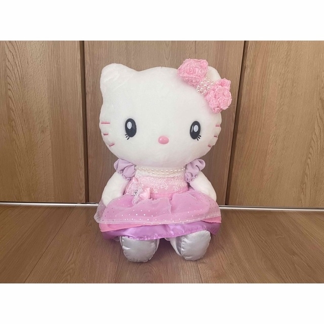 ハローキティ - USJ ハローキティ ぬいぐるみLの通販 by mi shop