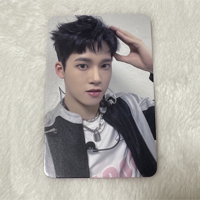 xikers ジュンミンの通販 by ⭐︎在庫確認お願いします。｜ラクマ