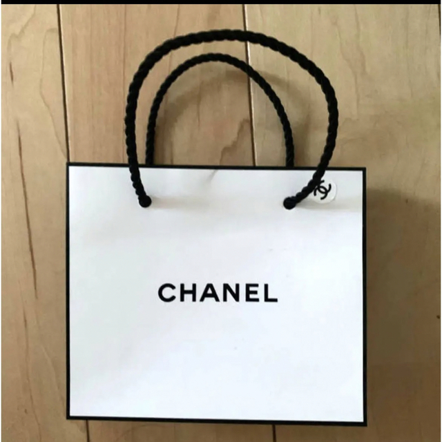 CHANEL - シャネル紙袋の通販 by zz's shop｜シャネルならラクマ