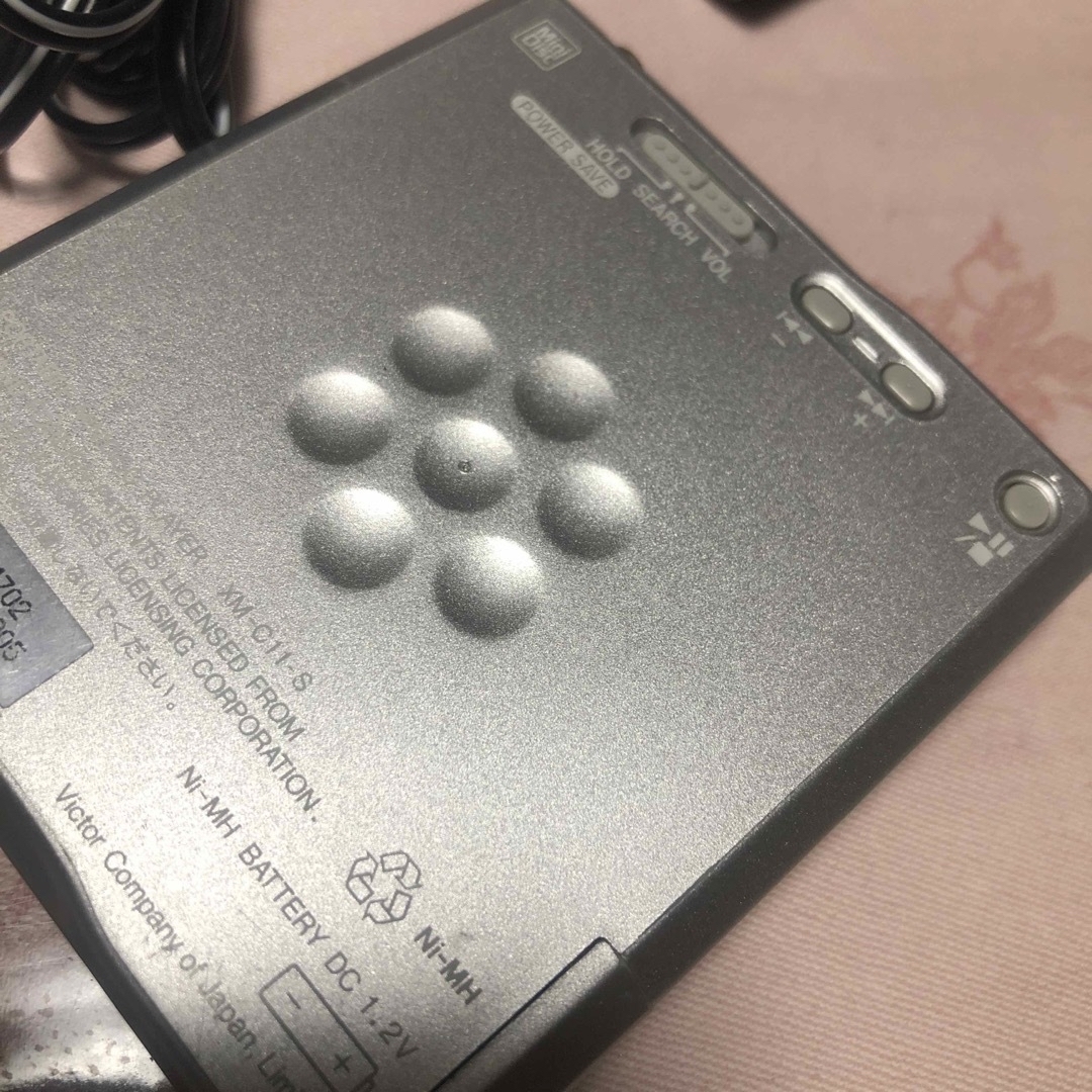 Victor ポータブルMDプレーヤー XM-C11 付属品有り】Victor MD