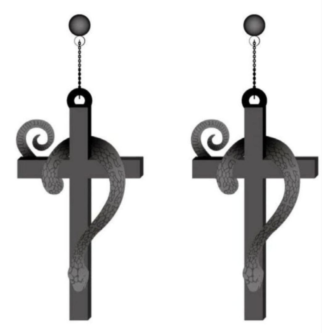 hyde 蛇十字ピアスの通販 by りん｜ラクマ