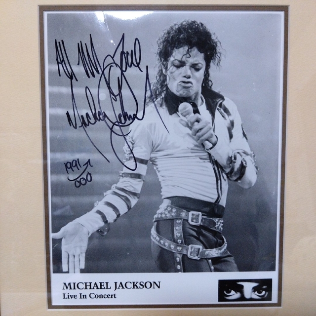 マイケル・ジャクソン サイン入りジグソーパズル マイケル・ジャクソン