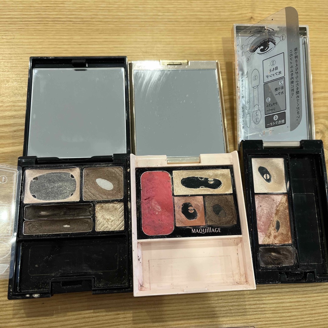 MAQuillAGE - 値下げ！マキアージュ・コフレドール アイシャドウまとめ