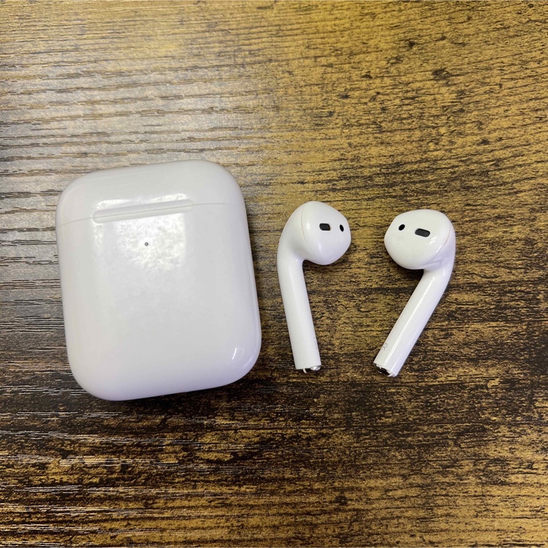 Apple - Apple Airpods 第2世代の通販 by 山口｜アップルならラクマ