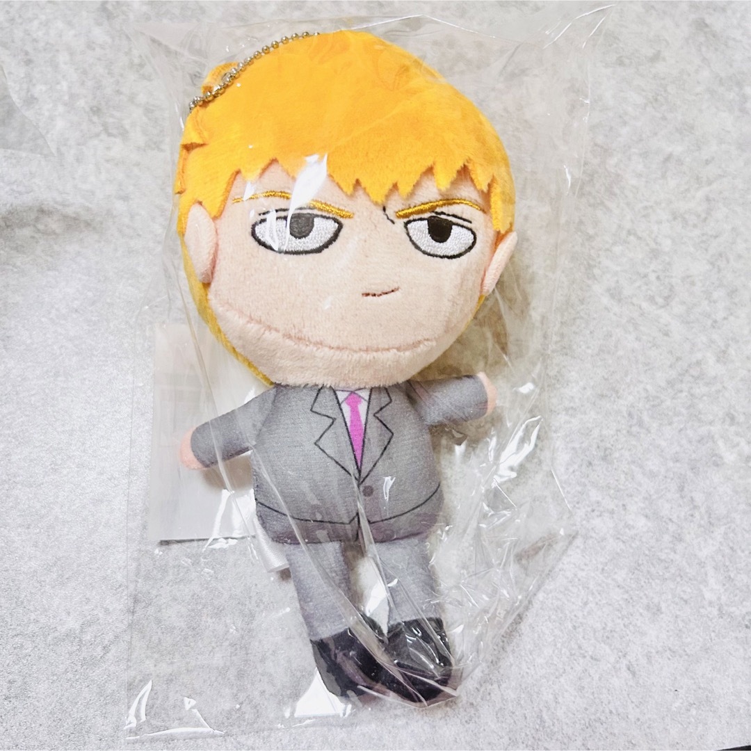 新品モブサイコ100 霊幻 ぬいぐるみの通販 by ちょちょん's shop｜ラクマ