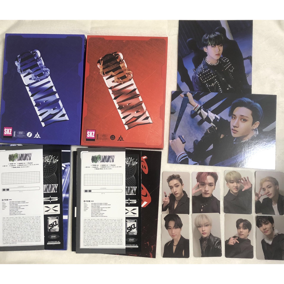 Stray Kids ODDINARY 2形態セット 8人分トレカ、ポスター付の通販 by