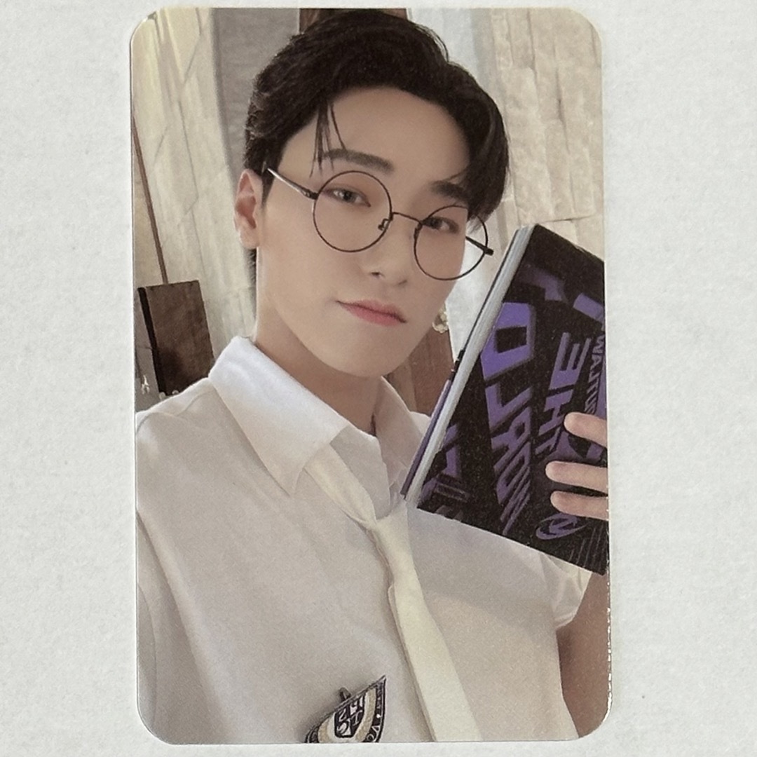 ATEEZ - platform ATEEZ outlaw トレカ 封入 メガネ サンの通販 by kim