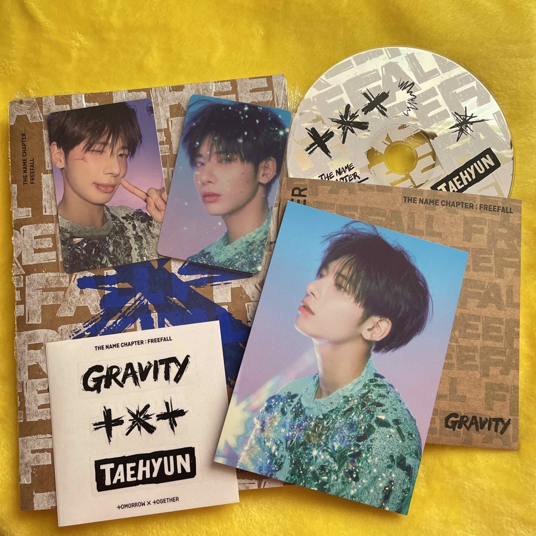 TOMORROW X TOGETHER - TXT FREEFALL テヒョン トレカ ステッカー