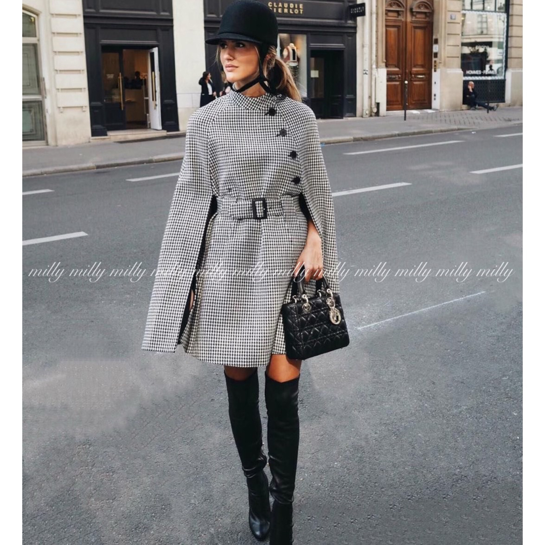 Christian Dior - ご成約済みです【Christian Dior】BEE刺繍千鳥ケープ