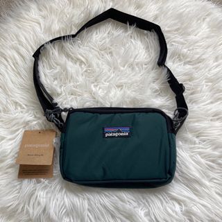 patagonia - 新品 パタゴニア ショルダーポーチ グリーンの通販 by