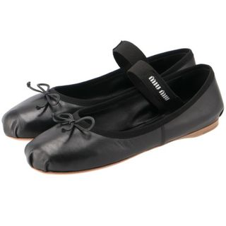 MIU MIU（レザー ・ バレエシューズ）のフリマアイテム一覧