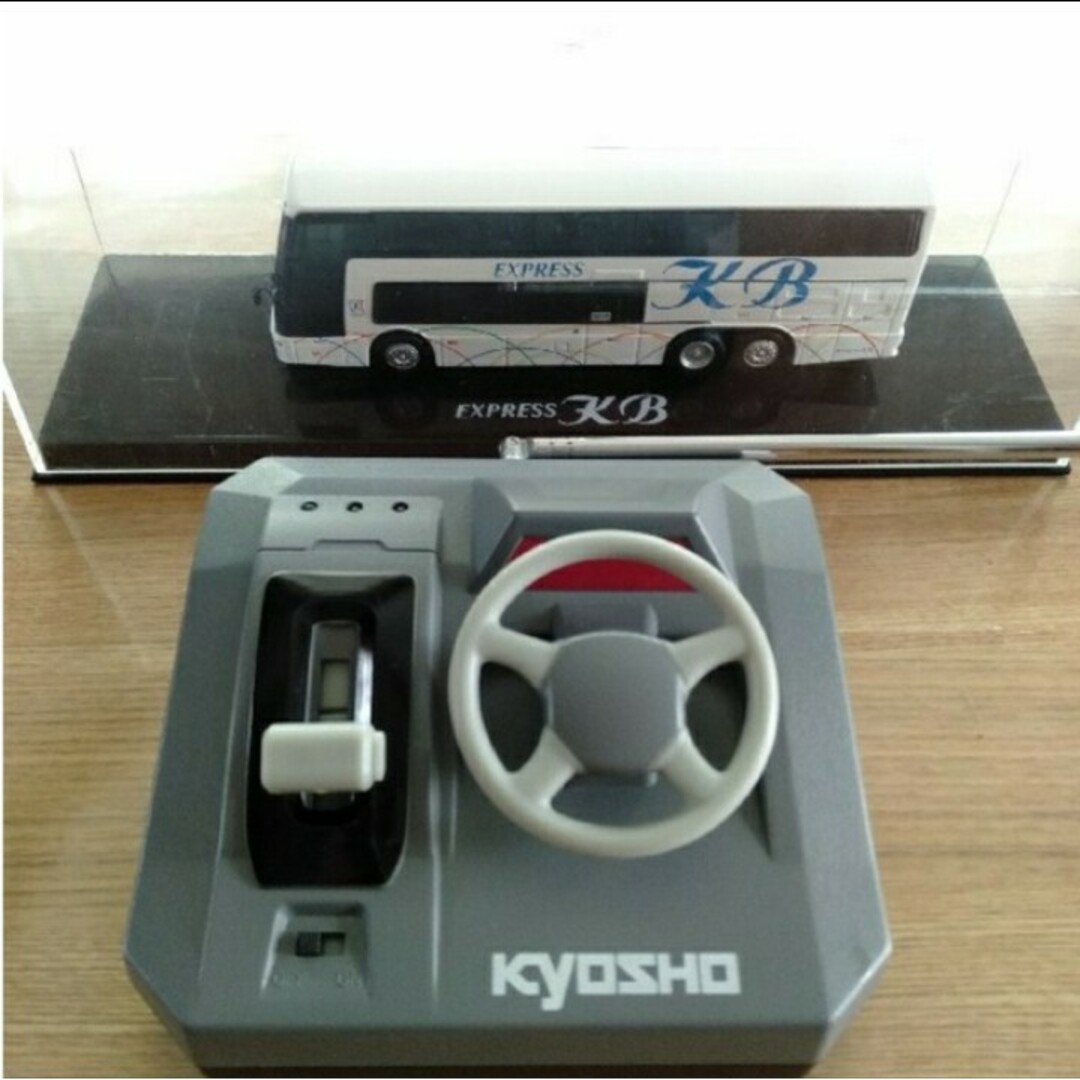 京商 R/Cバス 国際興業観光バス 1:80スケール いすゞガーラ 京商 R/C