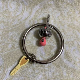 2232765856.jpg?1712899324