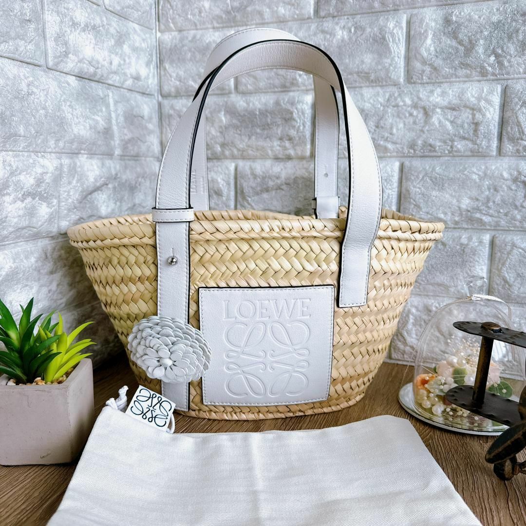 LOEWE かごバッグ ホワイト スモール sio様 LOEWE カゴバッグ ホワイト