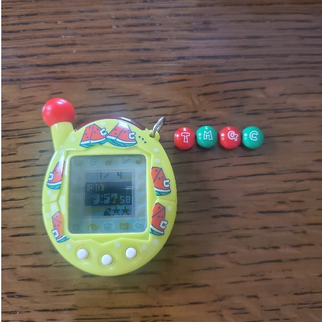 BANDAI - 超じんせーエンジョイ！たまごっちプラス スイカ柄 株主優待