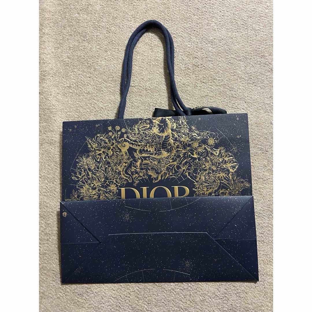Dior ディオール 限定 ショッパー 紙袋 リボン付きの通販 by m｜ラクマ