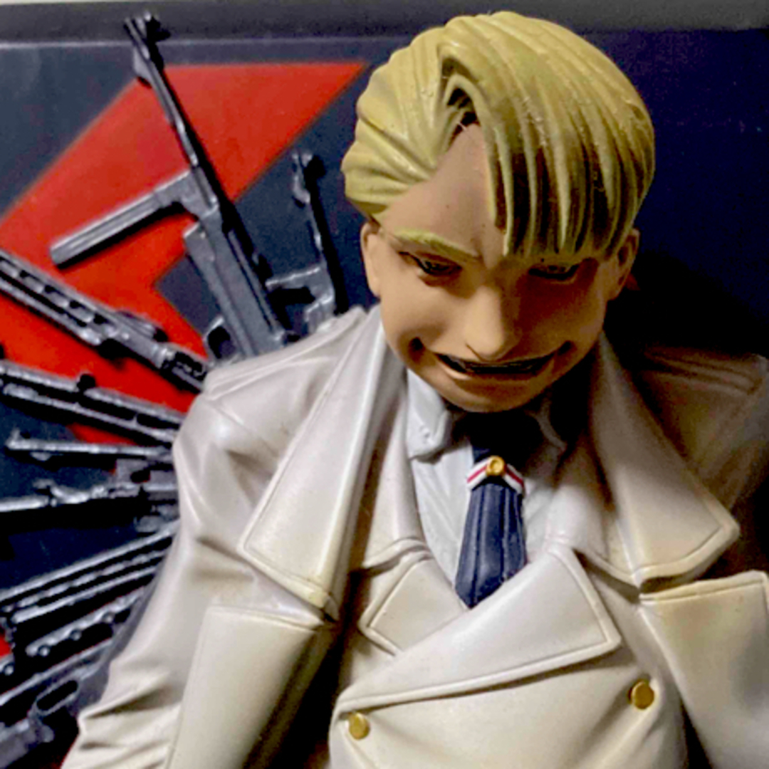 ヘルシングフィギュアの通販 by telescope｜ラクマ