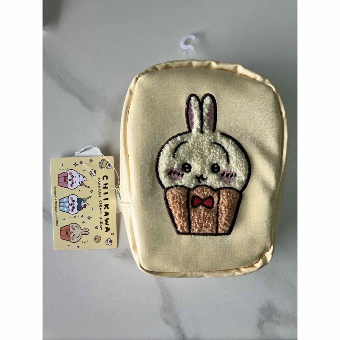 Avail - アベイル ちいかわ サガラ刺しゅうポーチ うさぎの通販 by